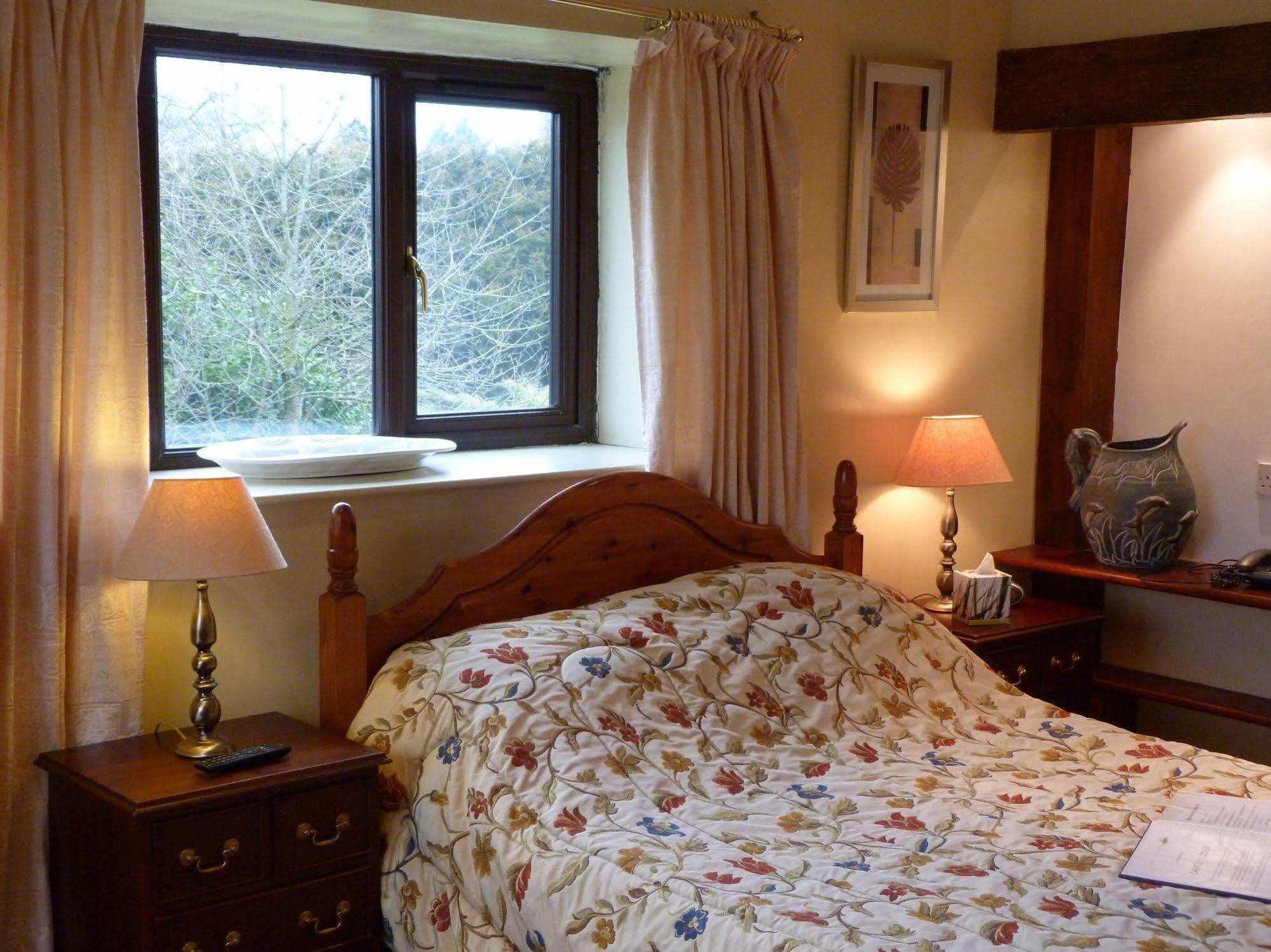 Cameley Lodge - Self Catering Temple Cloud Extérieur photo